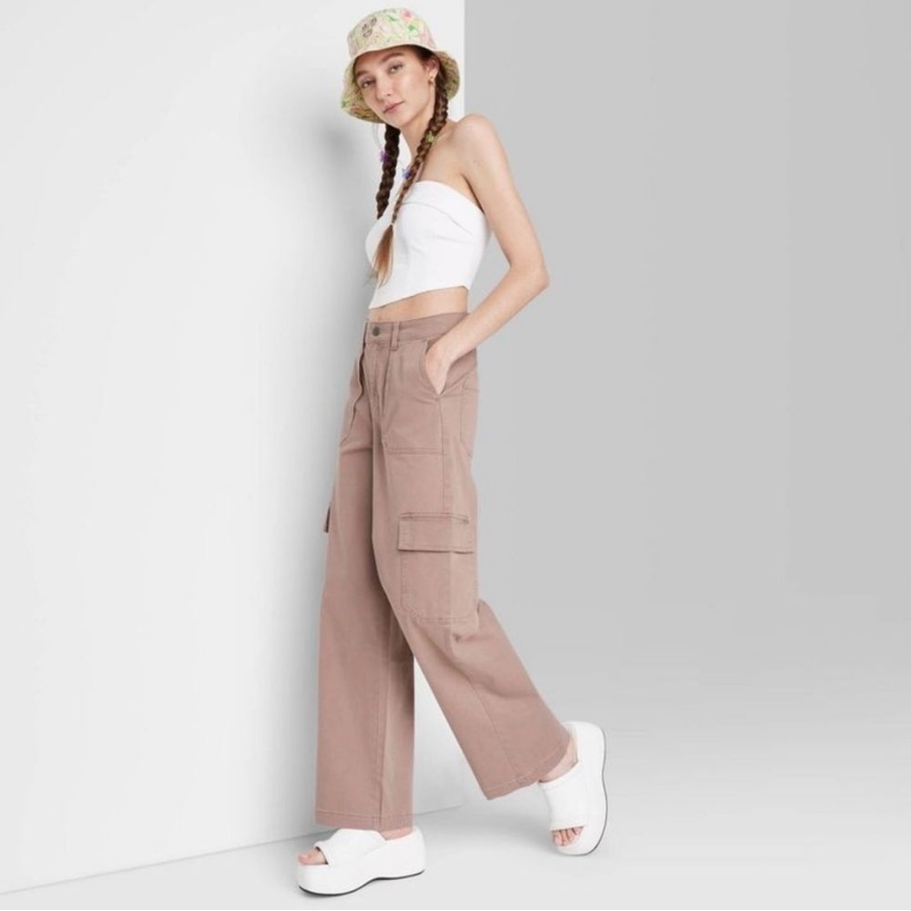 NWOT Mauve Wild Fable Cargo Pants